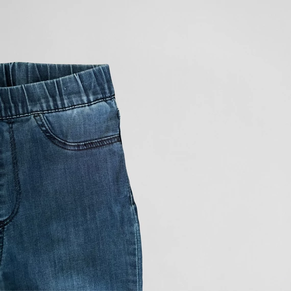 H&M - Fiú farmernadrág (140)