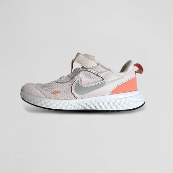 Nike Revolution 5 - Lány edzőcipő (29.5)