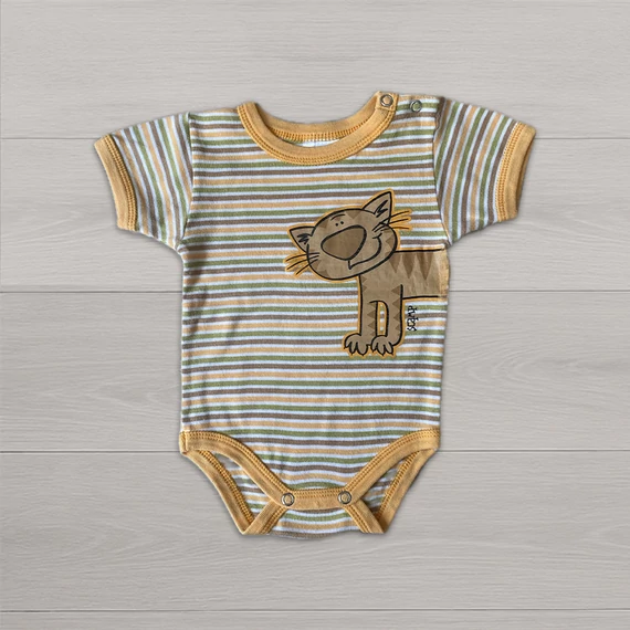 SCAMP -  Fiú body (68)
